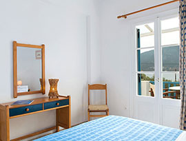 Agrilia Apartments in Sifnos