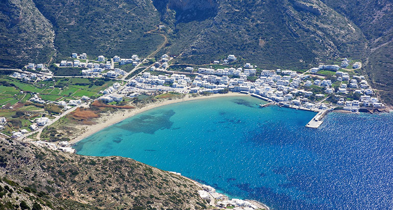 Panoramic view of Kamares in Sifnos